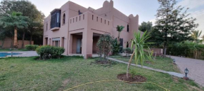 Villa tarik